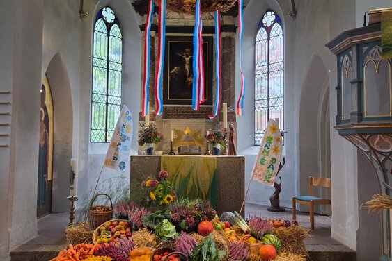 Erntedank Altar - Copyright: Isabel Zernig