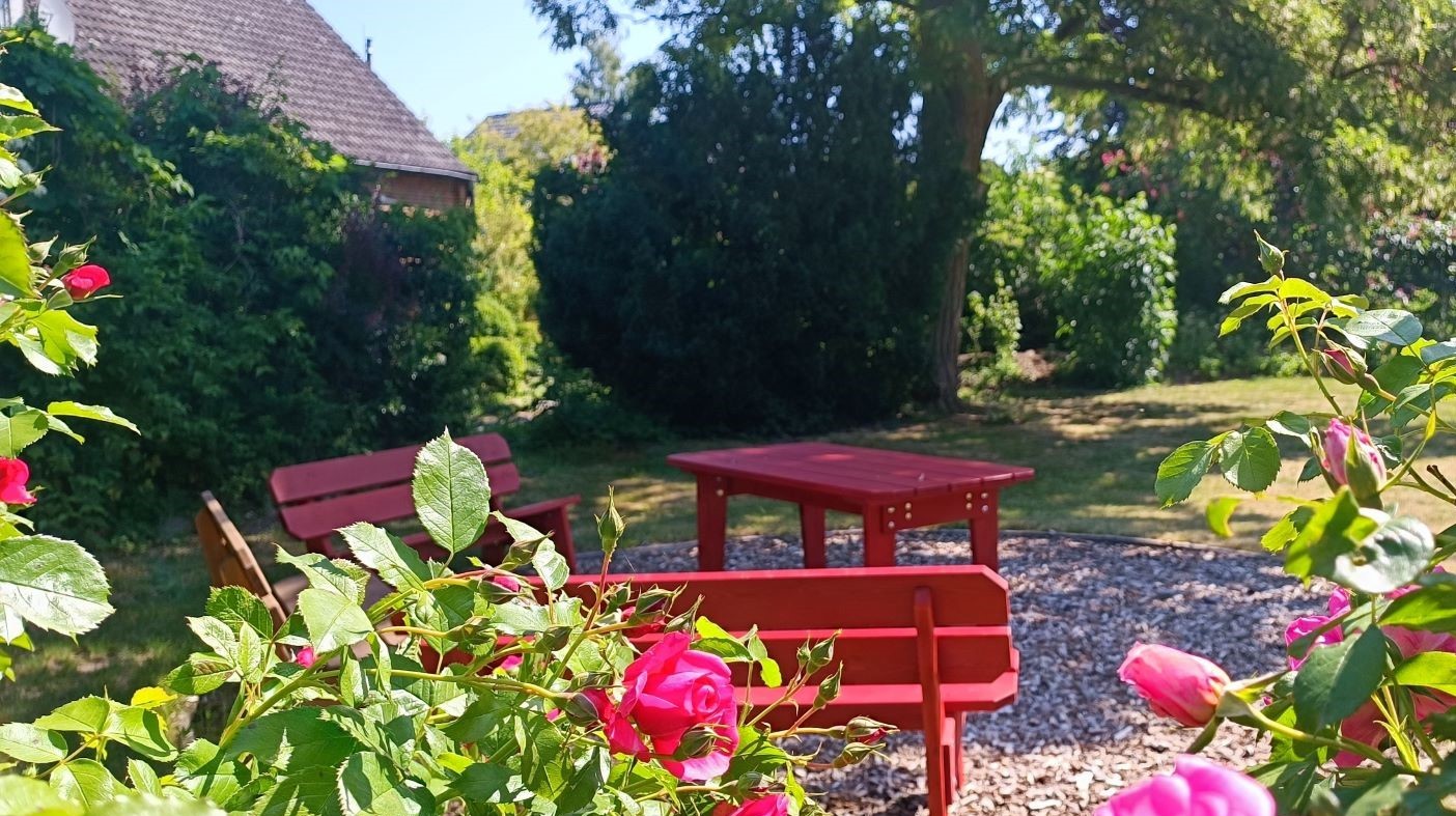 Copyright: Isabel Zernig Pastoratsgarten Rosengarten
