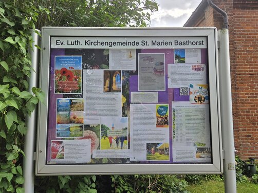 Schaukasten Kirchengemeinde St. Marien Basthorst